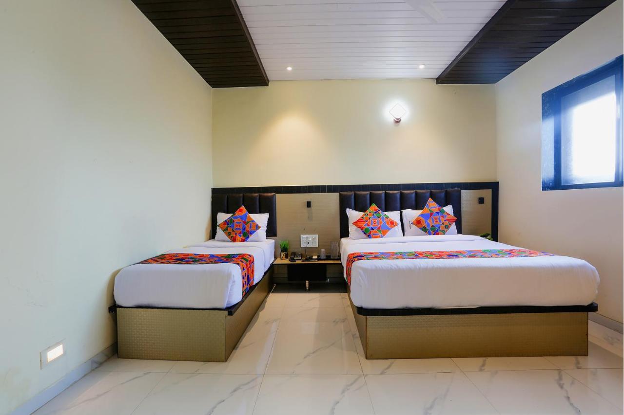 Fabhotel Prime Land - Nr Bkc Mumbai Bagian luar foto