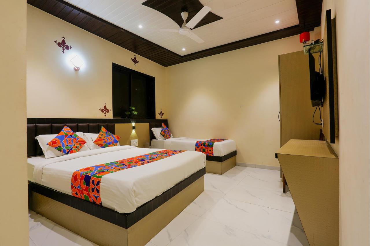 Fabhotel Prime Land - Nr Bkc Mumbai Bagian luar foto